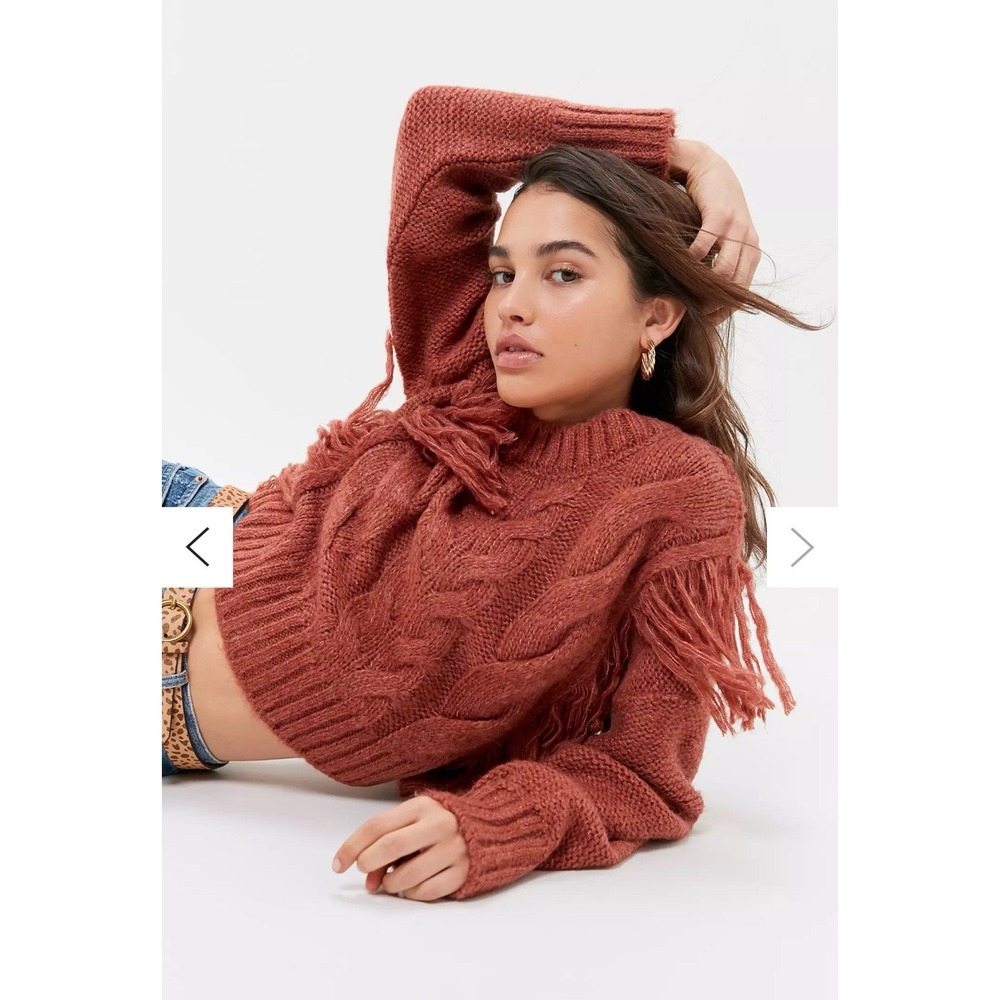 Urban Outfitters Faye Shimmer Fringe Cable Knit Sweater Size M